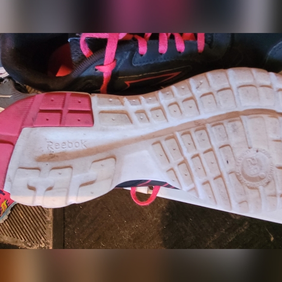 Reebok running shoes / Black & Pink - Picture 4 of 6